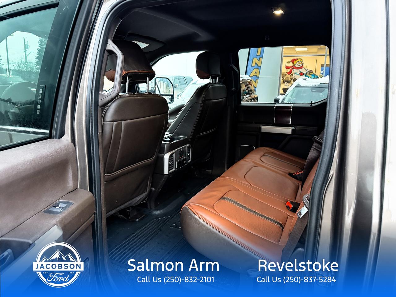 2022 Ford F-350 Super Duty DRW King Ranch Photo3