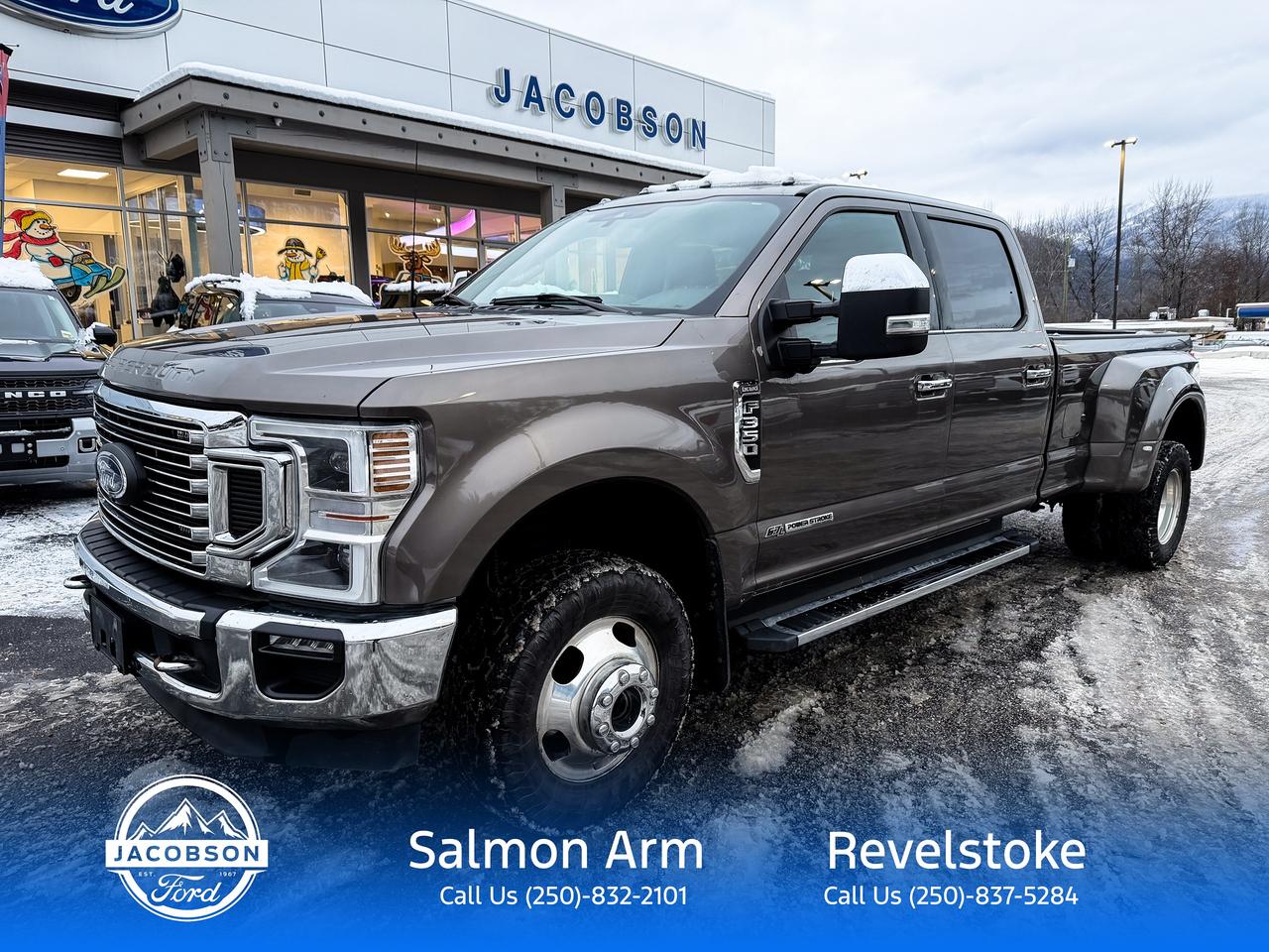 2022 Ford F-350 Super Duty DRW King Ranch Photo0