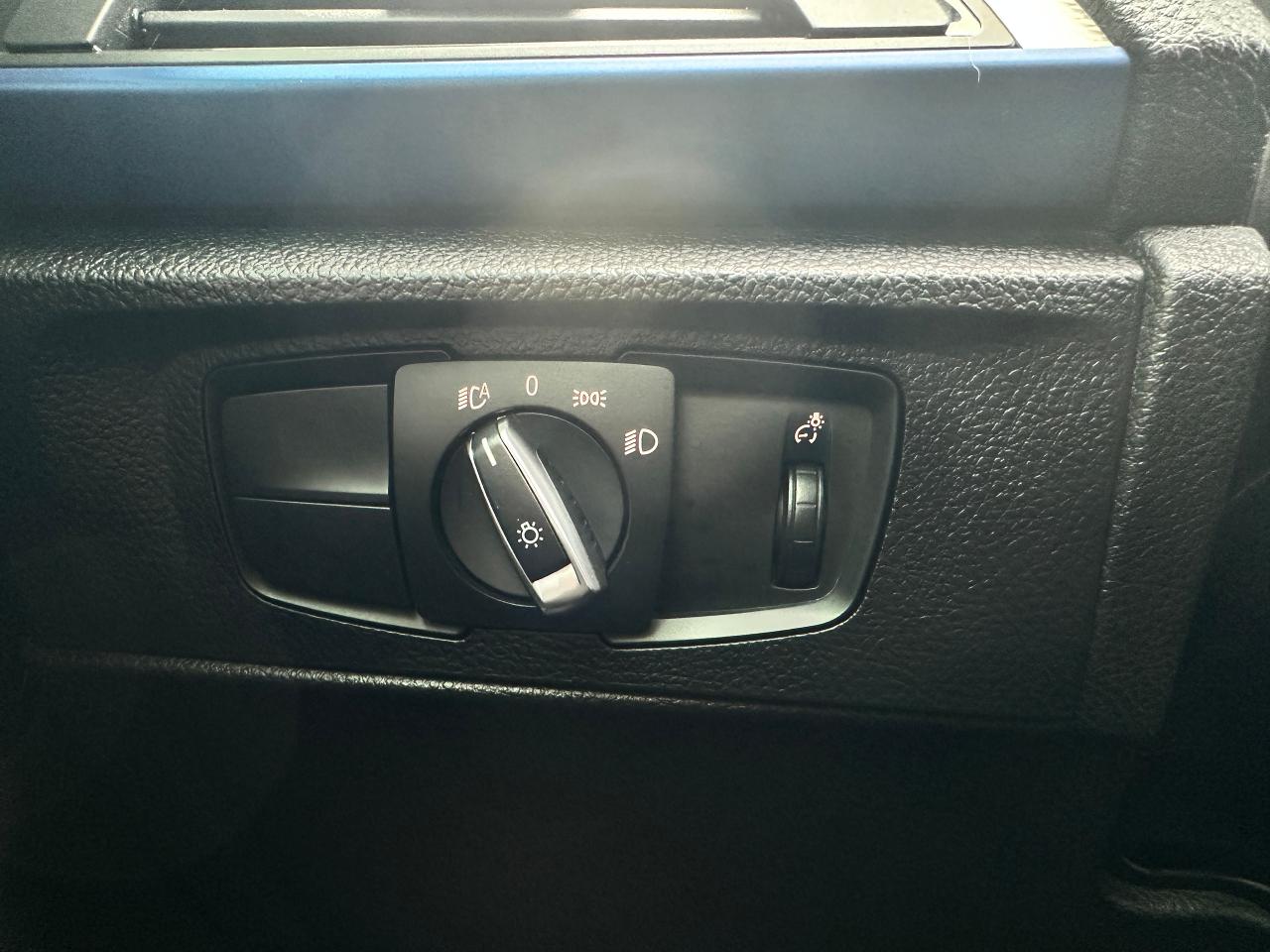 2015 BMW 2-Series 228i xDrive Heated-Leather Sunroof NAV Bluetooth Photo