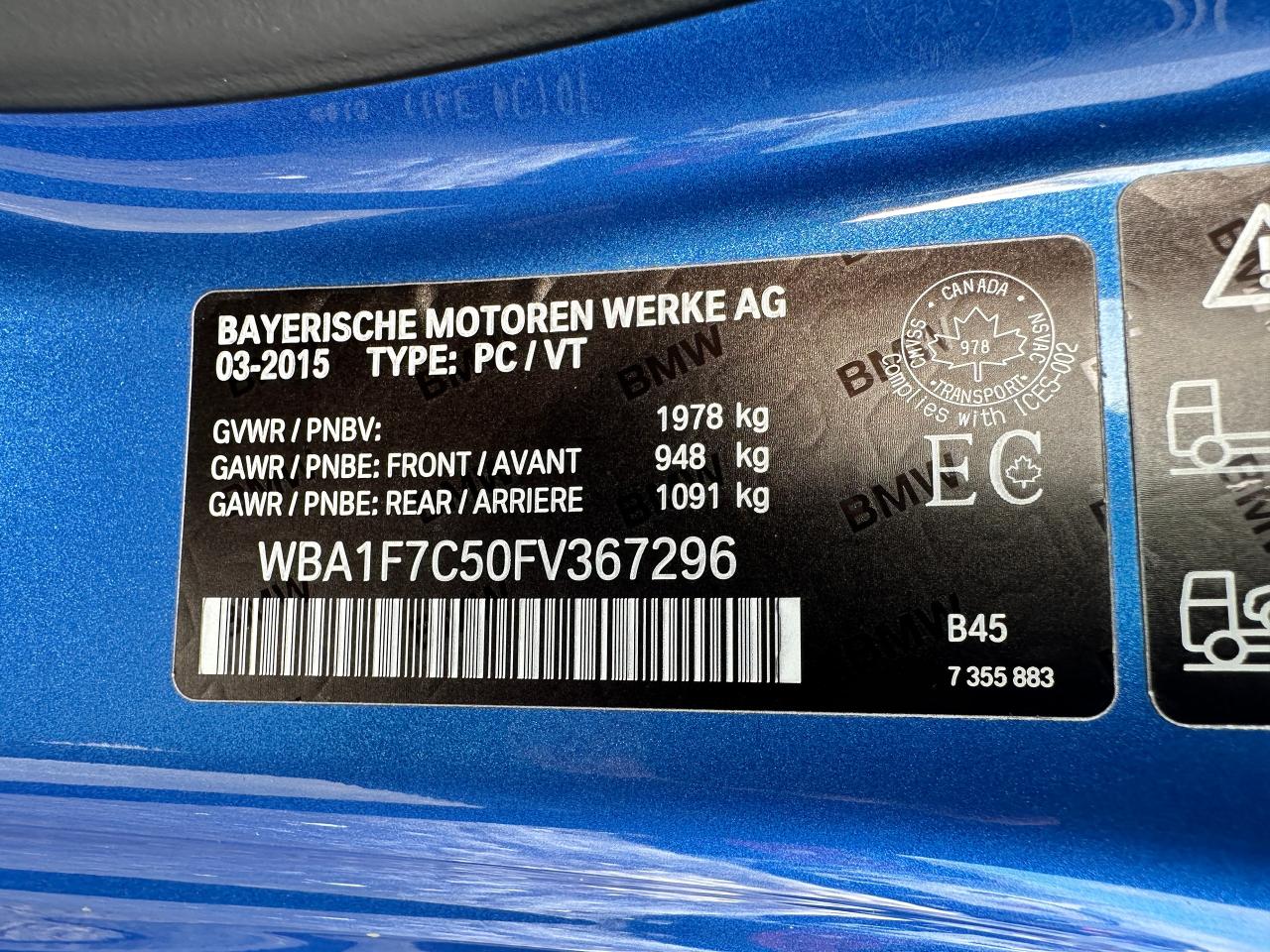 2015 BMW 2-Series 228i xDrive Heated-Leather Sunroof NAV Bluetooth Photo