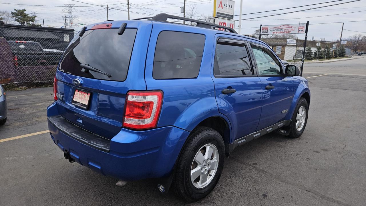 2011 Ford Escape XLT Photo