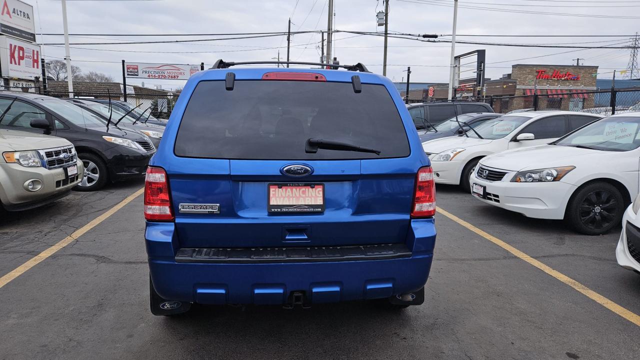2011 Ford Escape XLT Photo