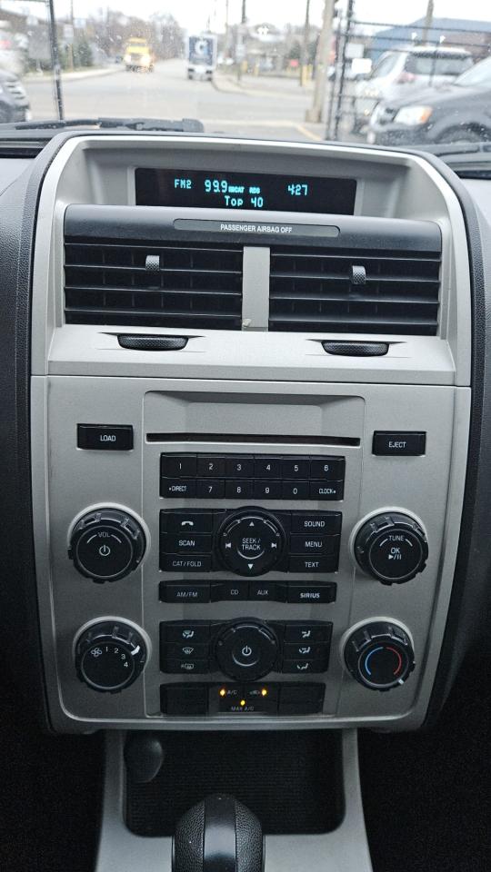 2011 Ford Escape XLT Photo