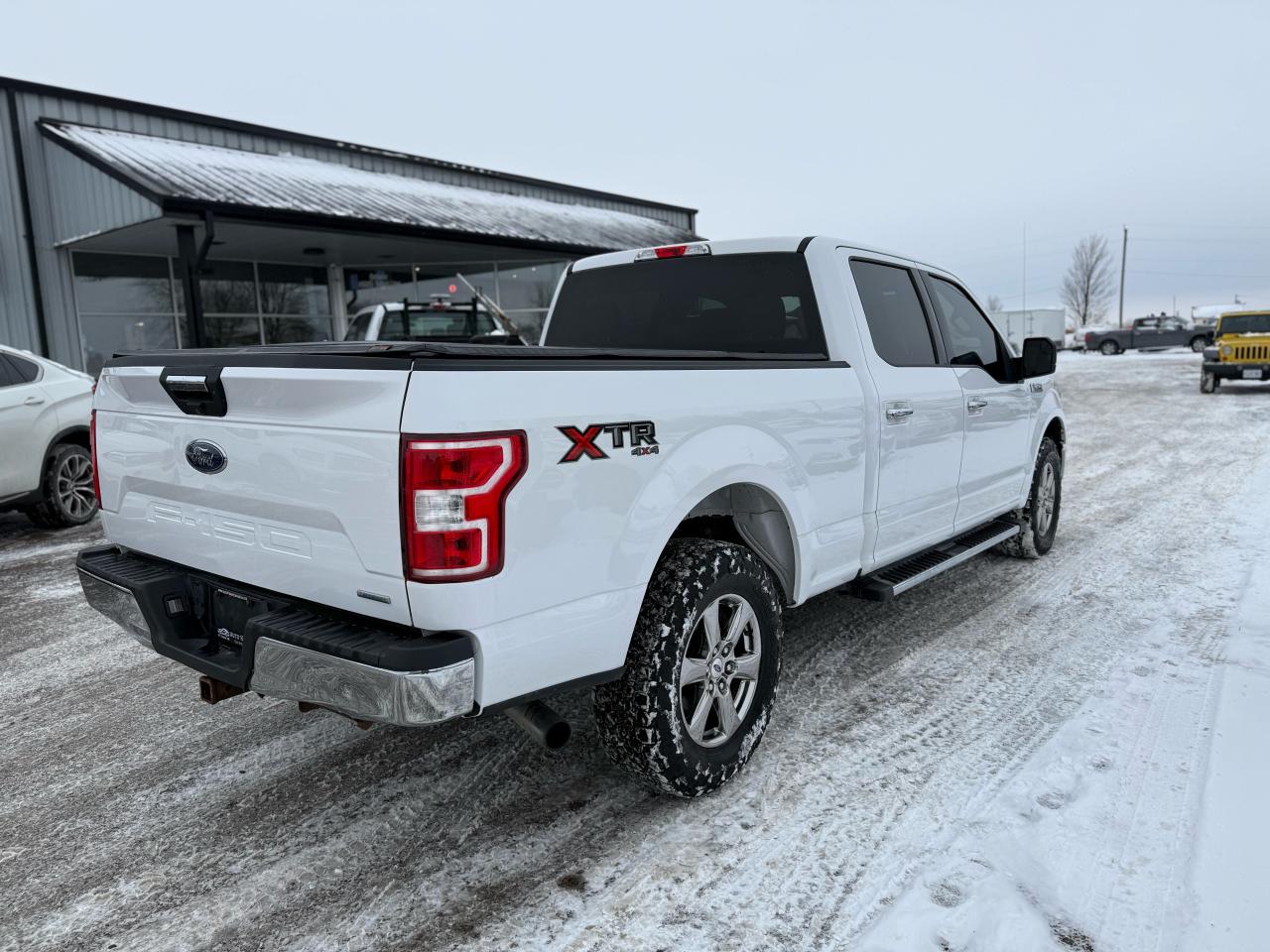 2020 Ford F-150 XLT Photo3