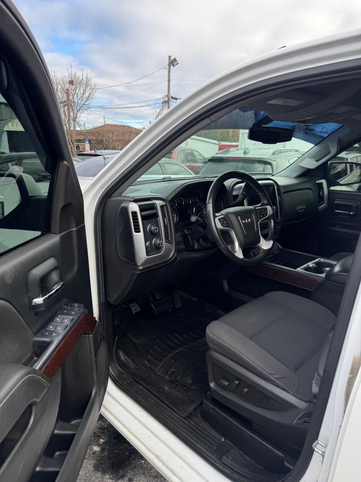 2017 GMC Sierra 1500 4WD Double Cab SLE | Z71 | NO ACCIDENTS Photo