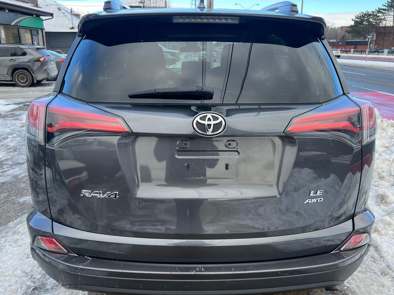 2017 Toyota RAV4 LE-AWD-BACK CAM-HEATED SEATS-BLUETOOTH &MORE! Photo