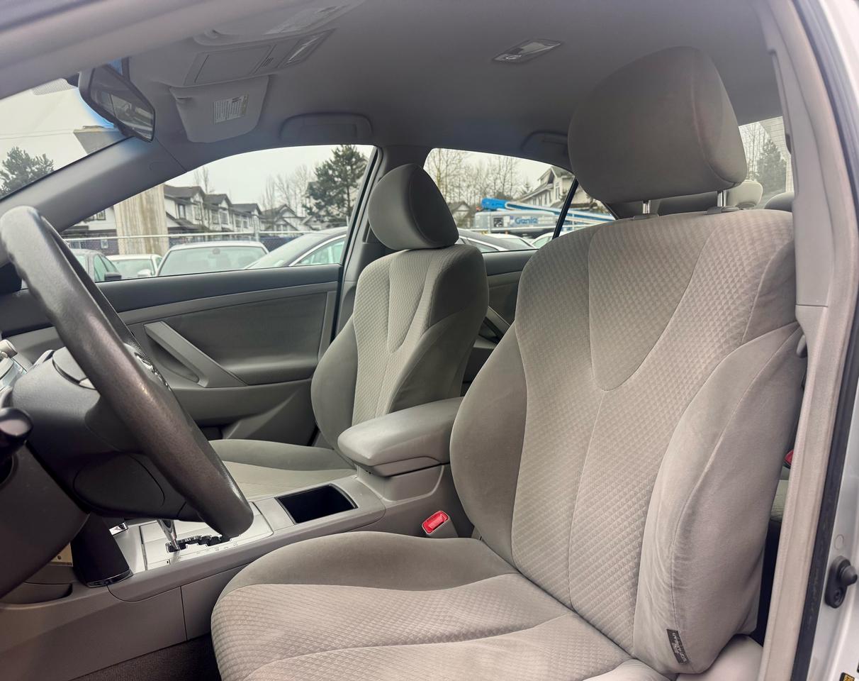 2007 Toyota Camry FINANCING AVAILABLE Photo9