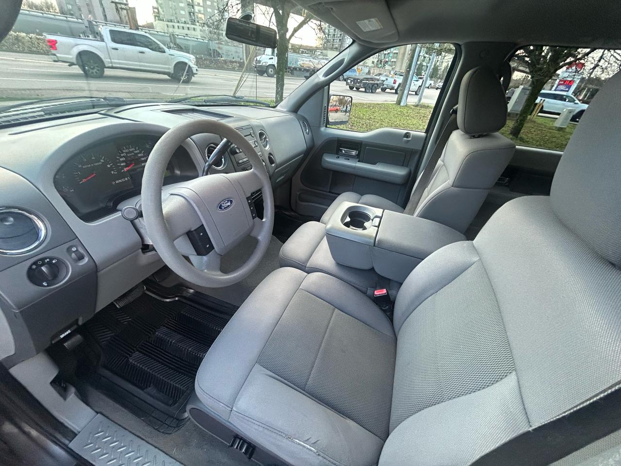 2006 Ford F-150 XLT - Photo #9