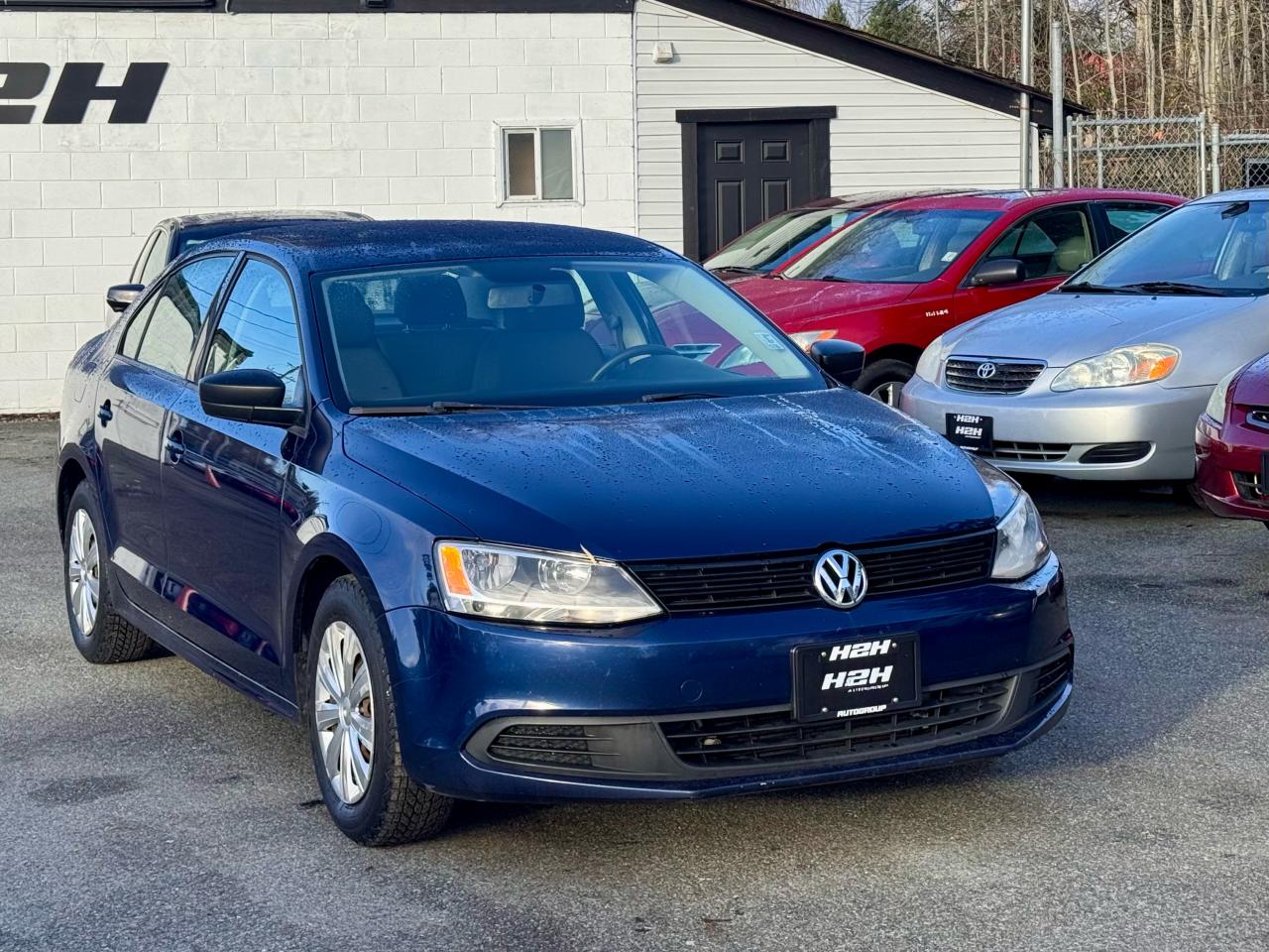 2011 Volkswagen Jetta FINANCING AVAILABLE Photo3