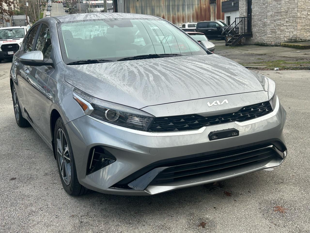 2023 Kia Forte EX - Photo #4
