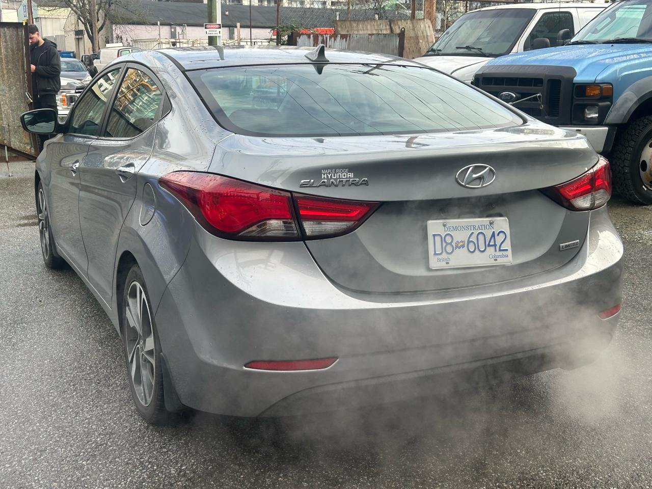 2014 Hyundai Elantra 4dr Sdn Auto - Photo #3