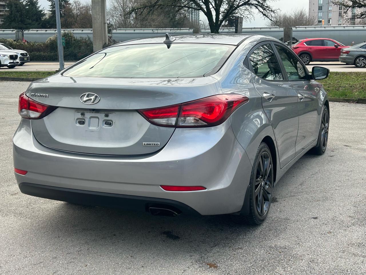 2014 Hyundai Elantra 4dr Sdn Auto - Photo #6