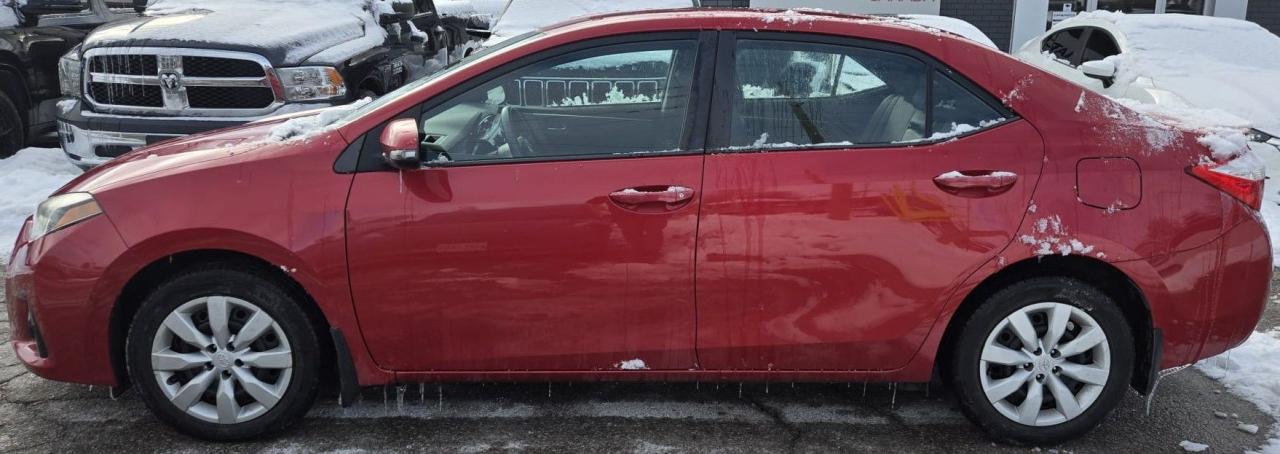 2015 Toyota Corolla S / NO ACCIDENTS / LEATHER / HEATED SEATS / CRUISE Photo