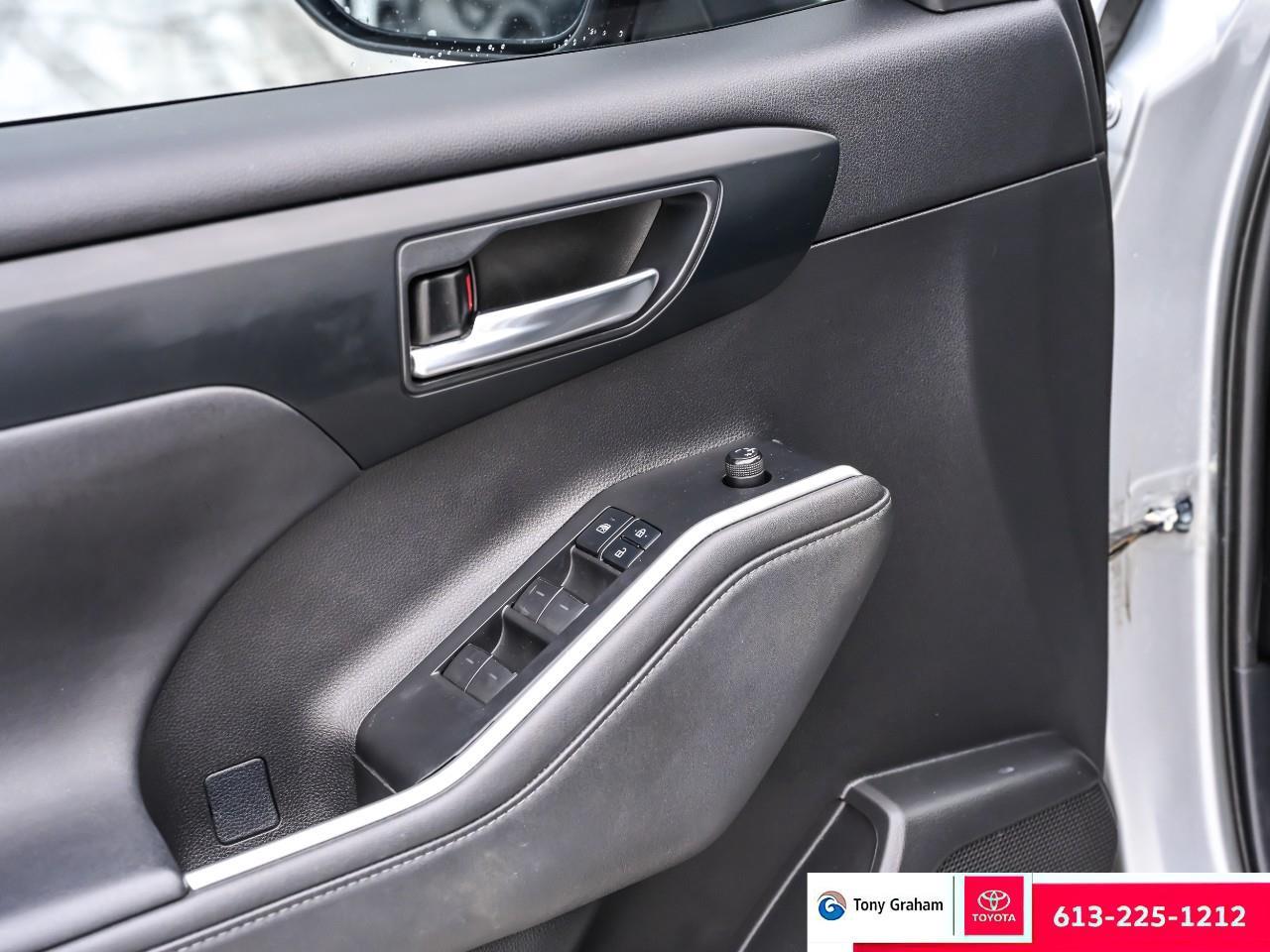 2021 Toyota Highlander XSE Photo