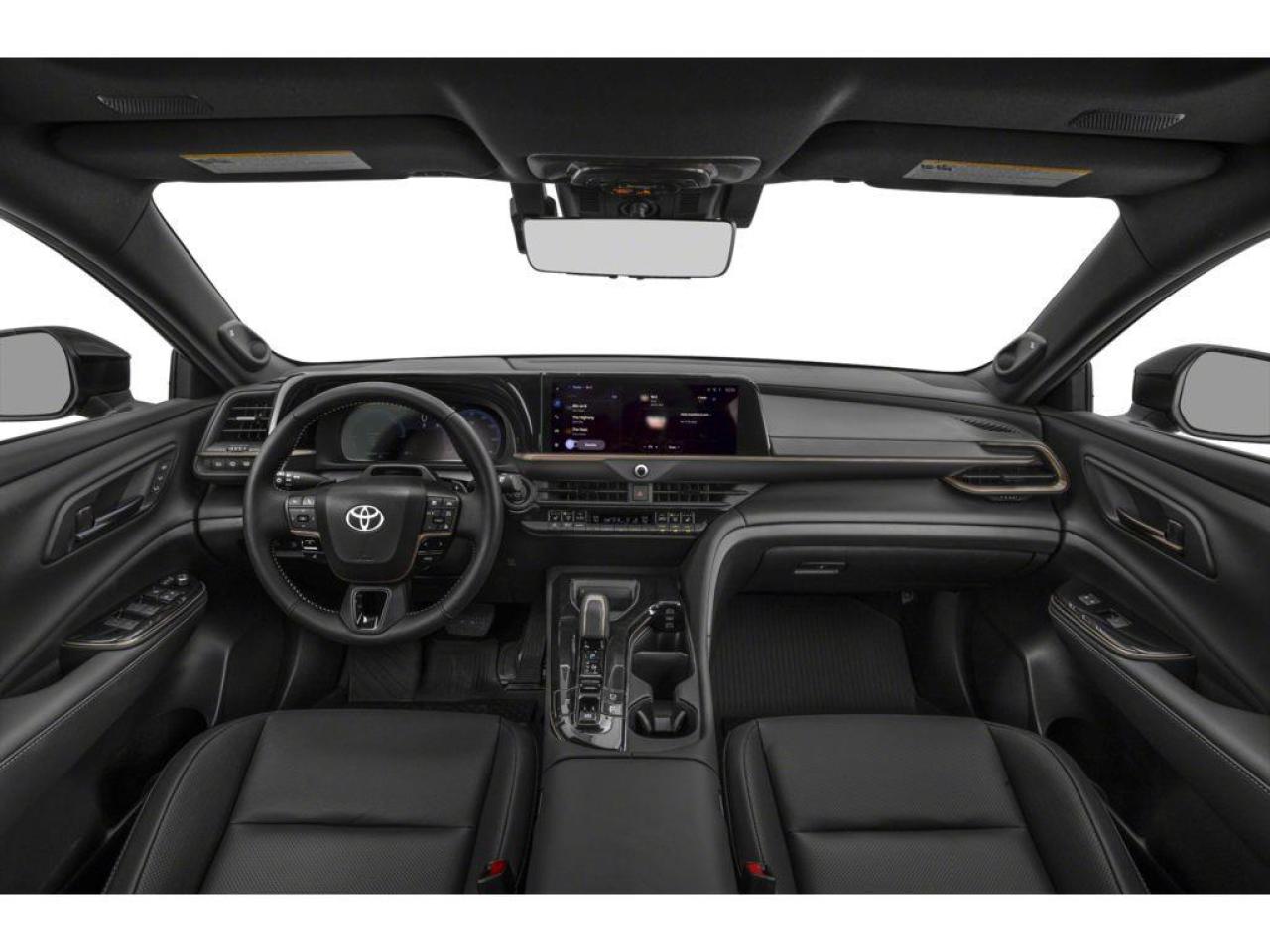 2025 Toyota Crown Signia Limited Photo4