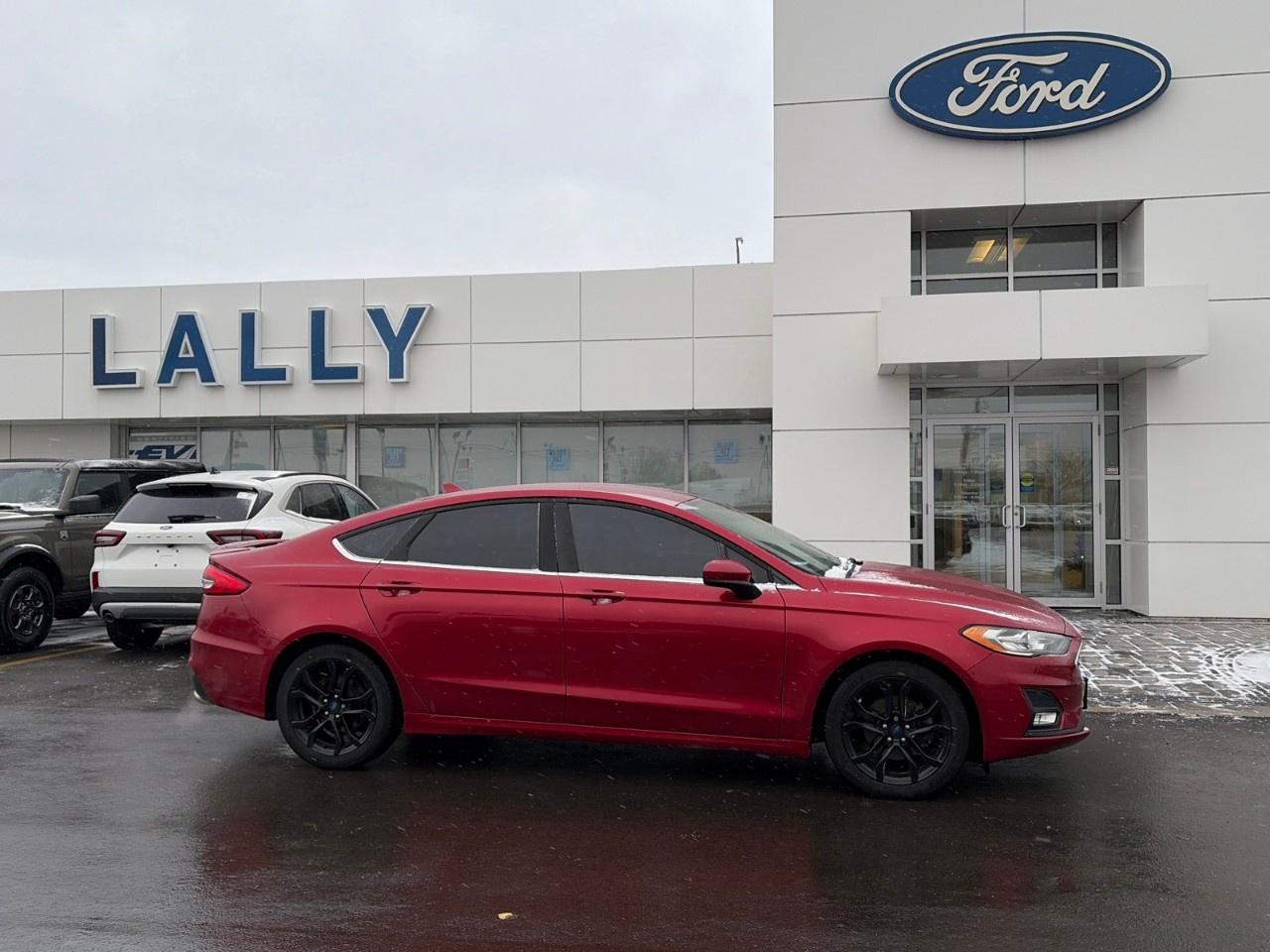 2020 Ford Fusion SE FWD Photo