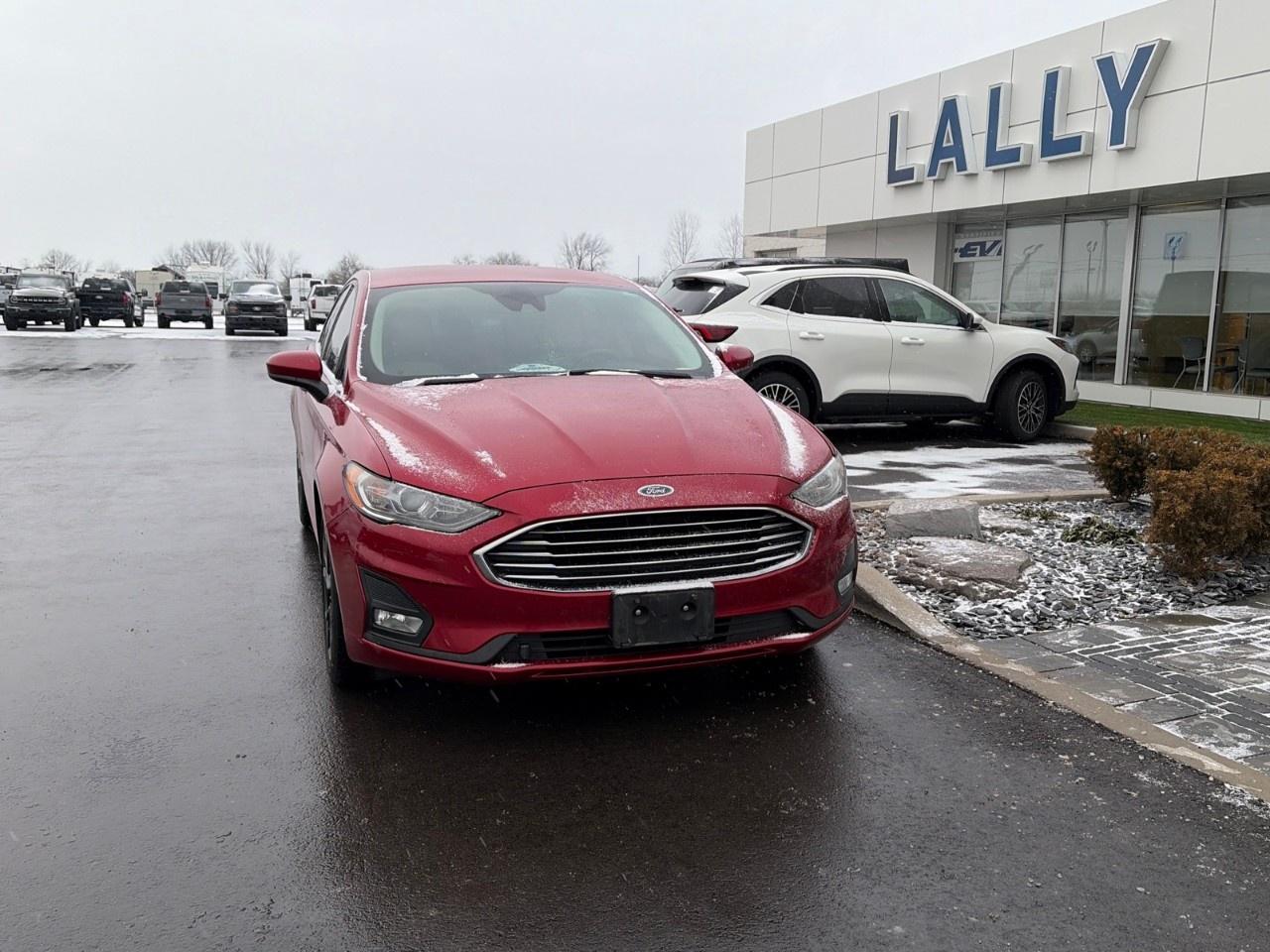 2020 Ford Fusion SE FWD Photo0