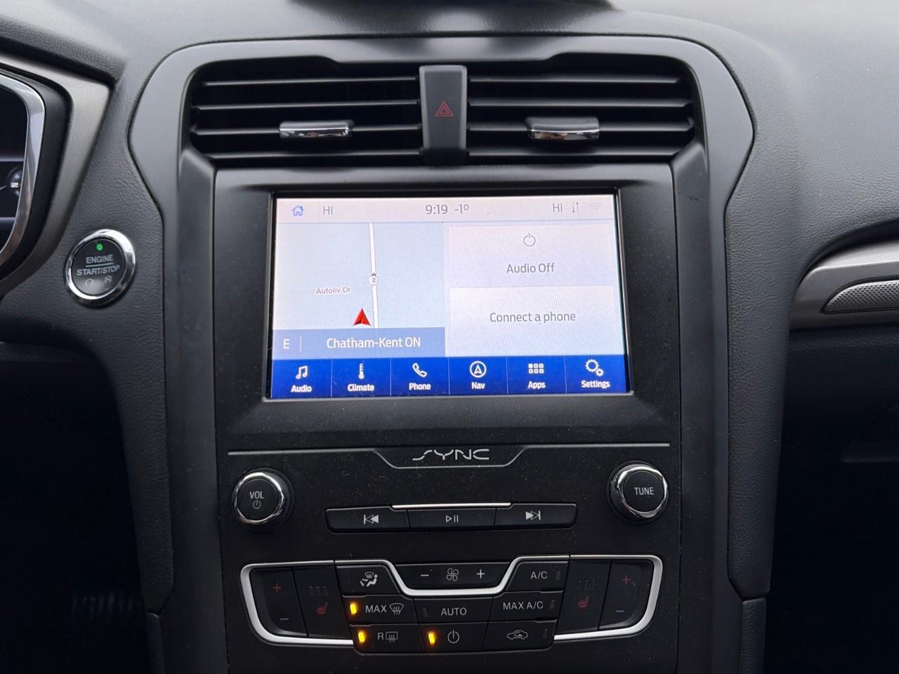 2020 Ford Fusion SE FWD Photo