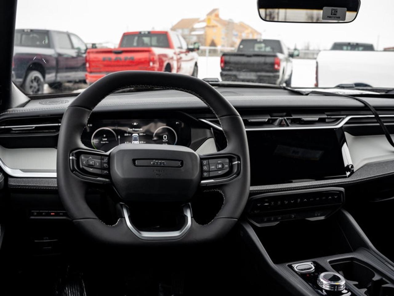 2026 Jeep Cherokee laredo Photo2