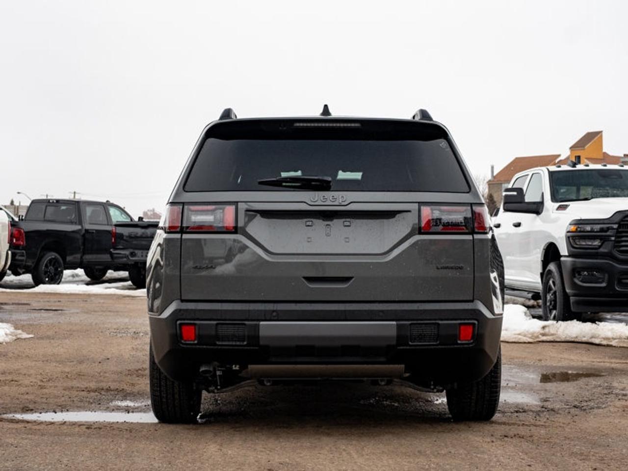 2026 Jeep Cherokee laredo Photo