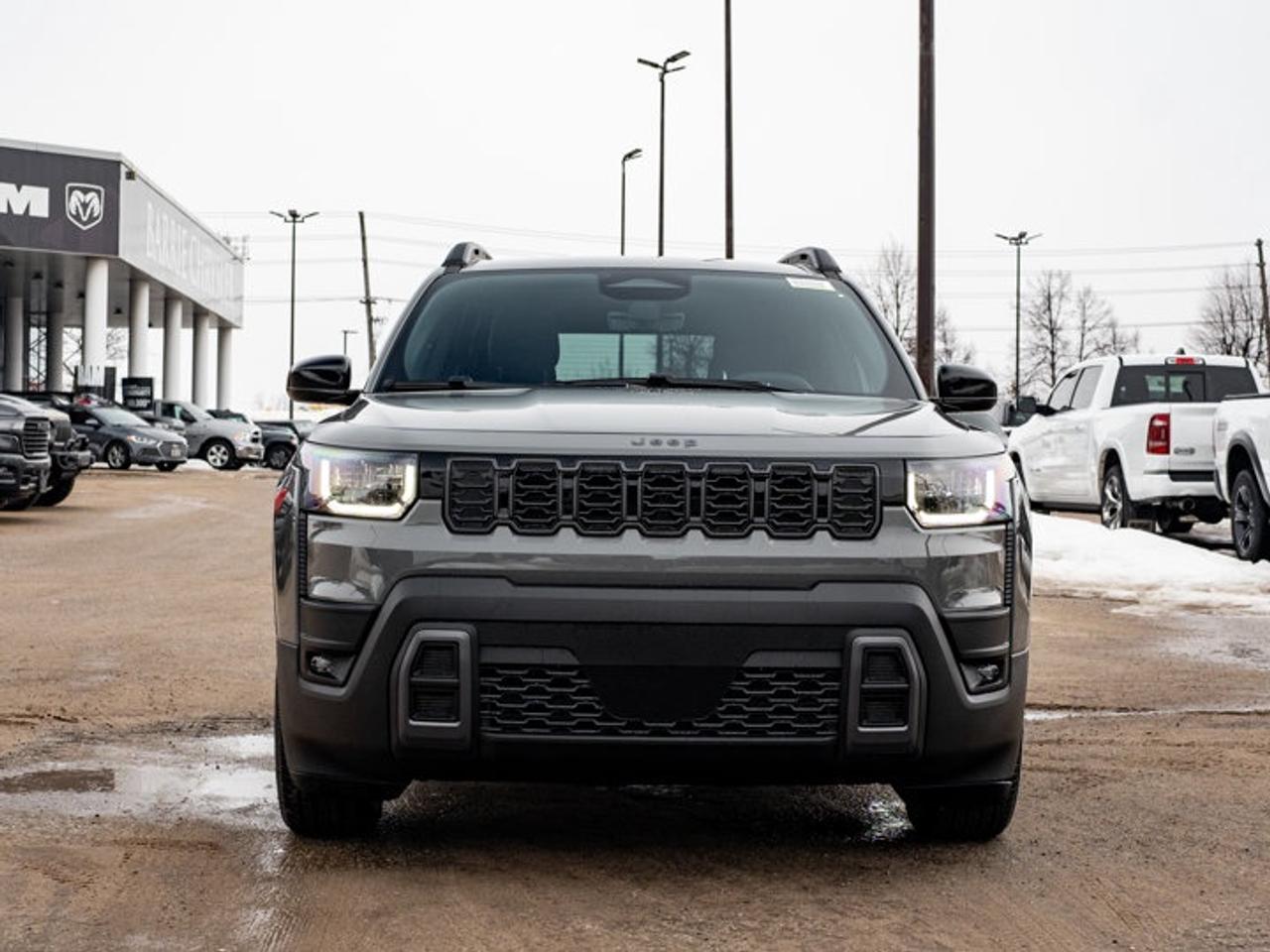 2026 Jeep Cherokee laredo Photo