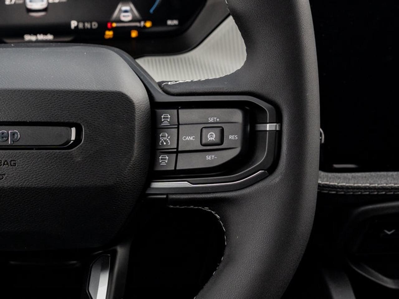 2026 Jeep Cherokee laredo Photo