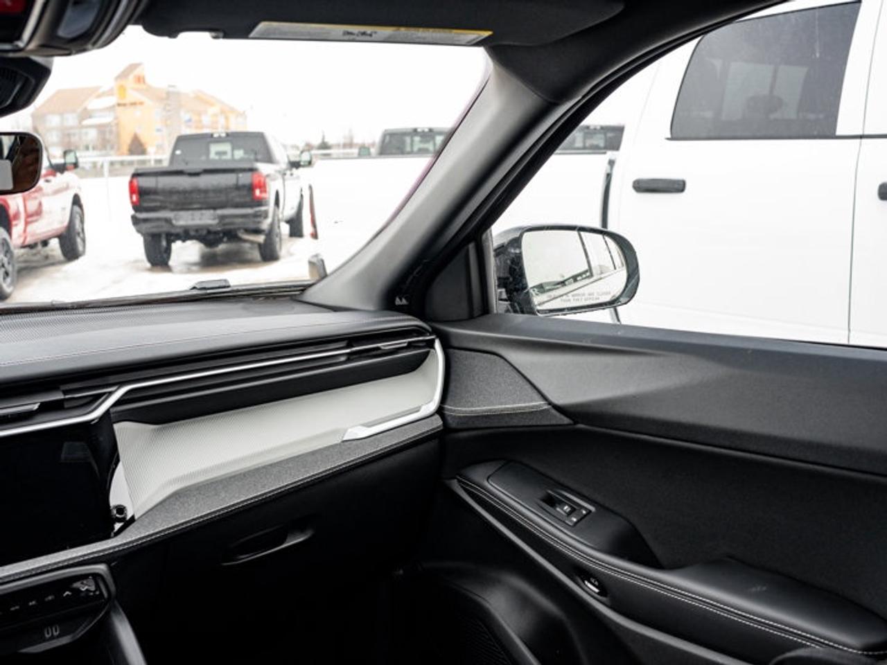 2026 Jeep Cherokee laredo Photo