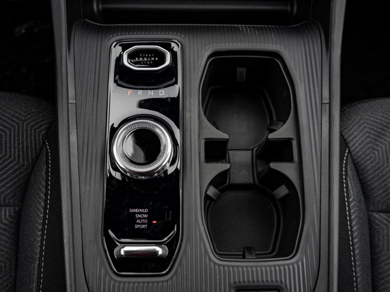 2026 Jeep Cherokee laredo Photo