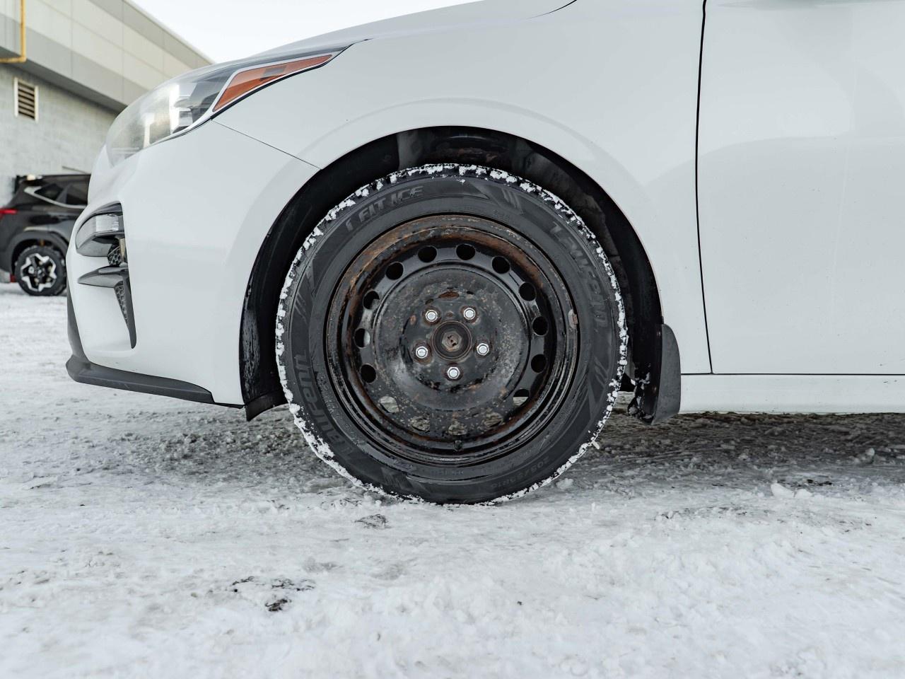 2020 Kia Forte EX IVT Photo