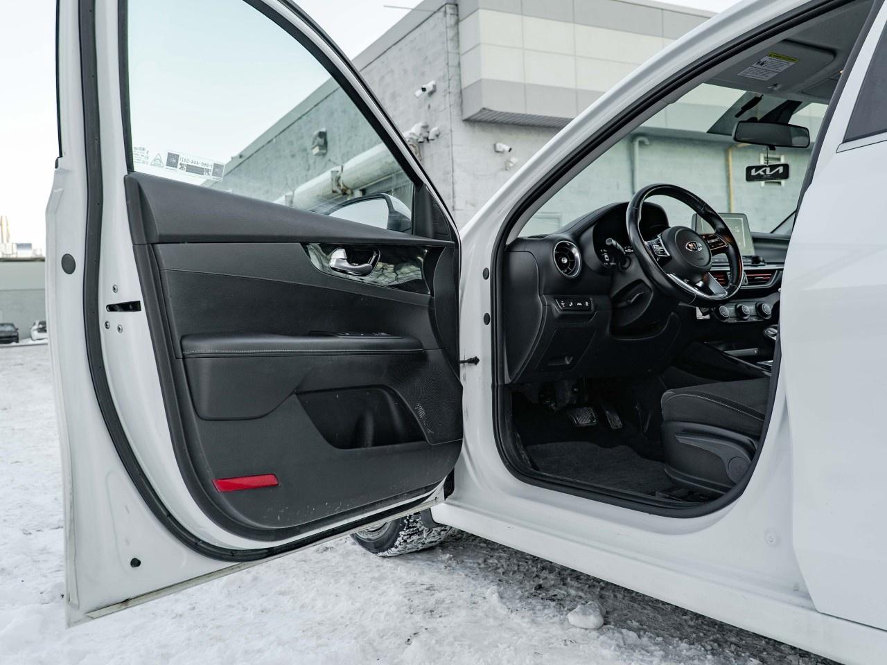 2020 Kia Forte EX IVT Photo