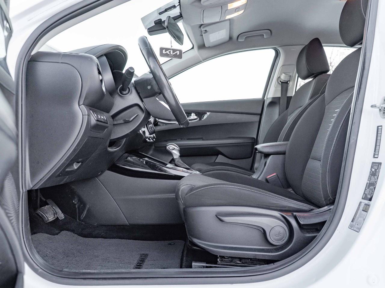 2020 Kia Forte EX IVT Photo