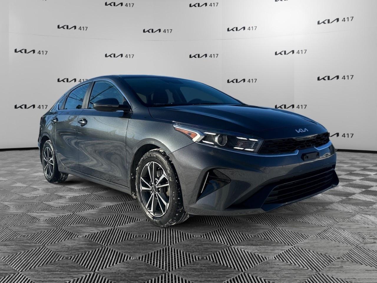 2023 Kia Forte EX IVT Photo