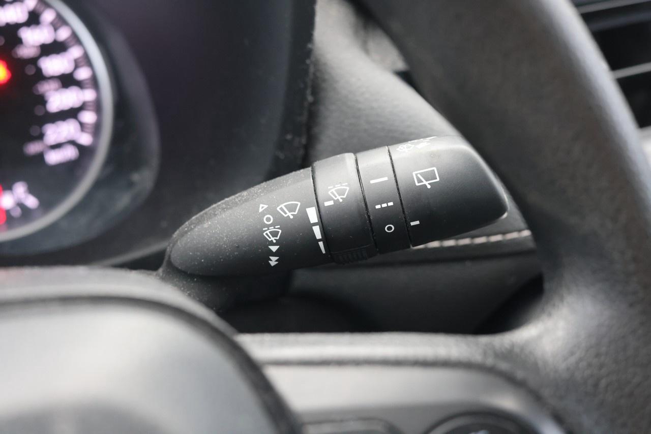 2022 Toyota RAV4 LE AWD Photo