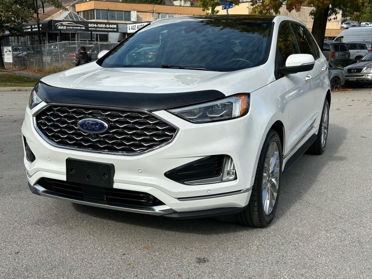 2022 Ford Edge Titanium - Photo #1
