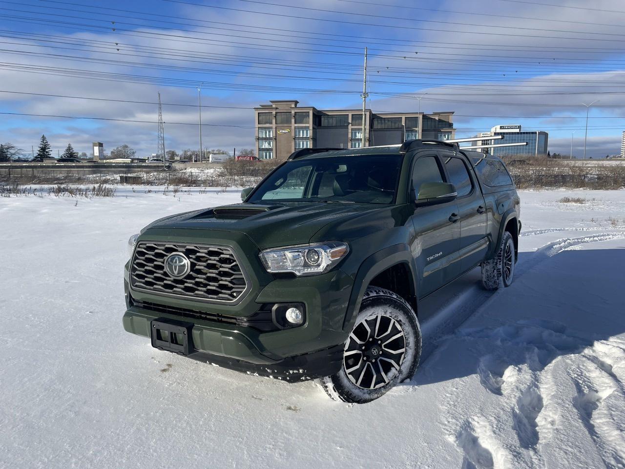 Used 2020 Toyota Tacoma SR5 Double Cab Super Long Bed V6 6AT 4WD for sale in Ottawa, ON