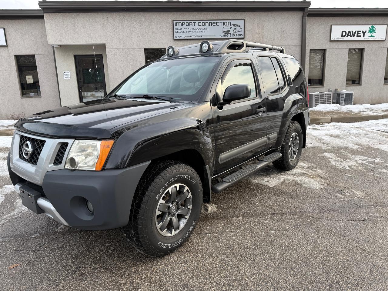 2014 Nissan Xterra PRO-4X,6SPD MAN.,NO ACCIDENTS,LEATHER,CERTIFIED !