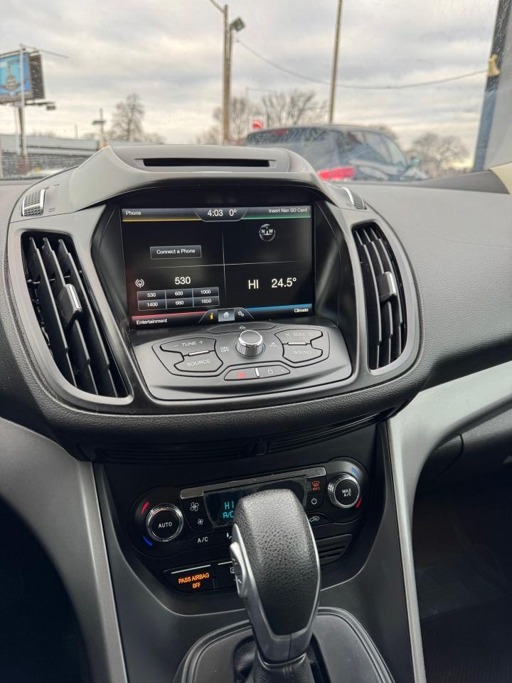 2015 Ford Escape FWD SE | Certified Photo