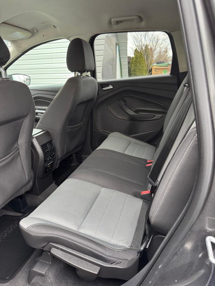 2015 Ford Escape FWD SE | Certified Photo