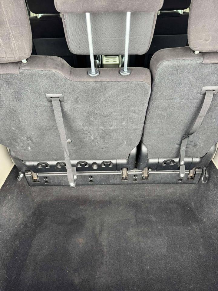 2014 Dodge Grand Caravan SXT - Photo #9