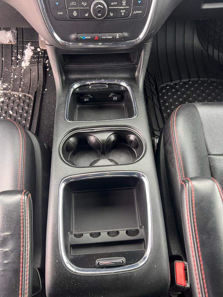 2019 Dodge Grand Caravan GT Photo