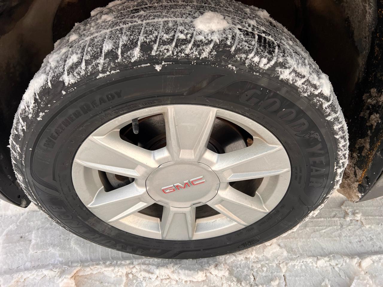 2013 GMC Terrain SLT V6 3.6L *LEATHER Photo