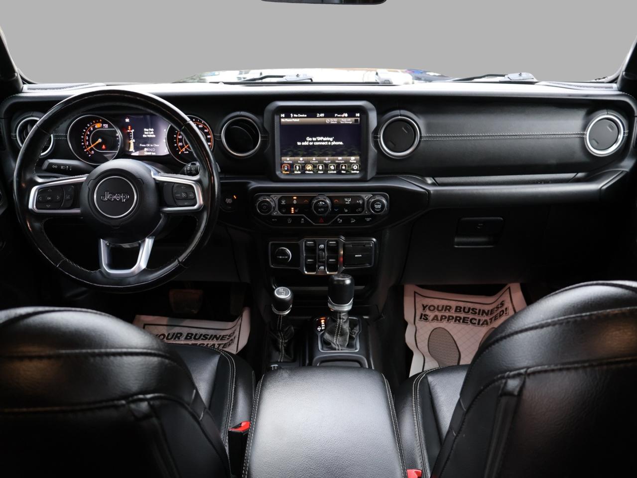 2020 Jeep Wrangler UMLIMITED SAHARA CERTIFIED CAMERA NAV BLUETOOTH LEATHER HEATED SEATS CRUISE ALLOYS Photo