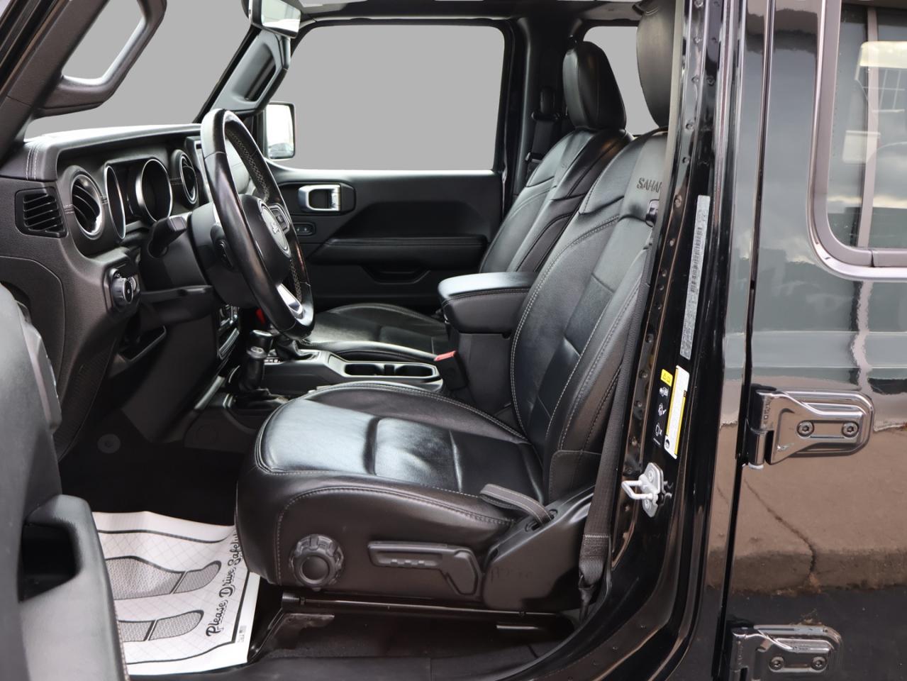 2020 Jeep Wrangler UMLIMITED SAHARA CERTIFIED CAMERA NAV BLUETOOTH LEATHER HEATED SEATS CRUISE ALLOYS Photo