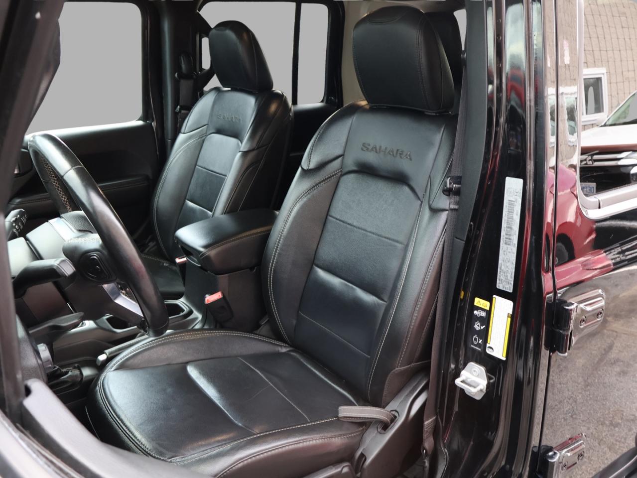 2020 Jeep Wrangler UMLIMITED SAHARA CERTIFIED CAMERA NAV BLUETOOTH LEATHER HEATED SEATS CRUISE ALLOYS Photo