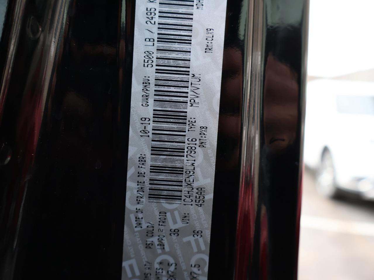 2020 Jeep Wrangler UMLIMITED SAHARA CERTIFIED CAMERA NAV BLUETOOTH LEATHER HEATED SEATS CRUISE ALLOYS Photo