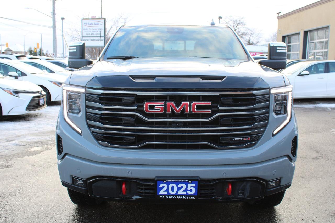 2025 GMC Sierra 1500 AT4 Photo