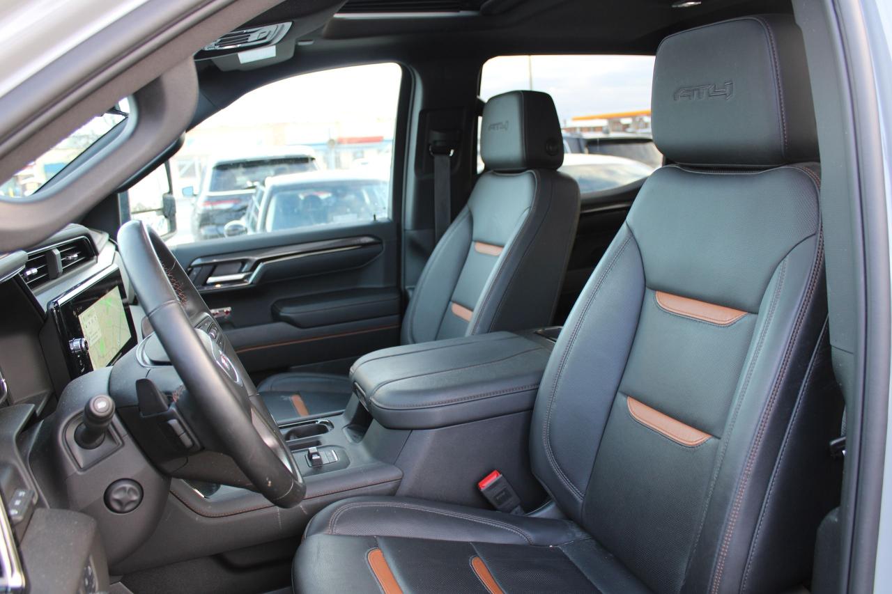 2025 GMC Sierra 1500 AT4 Photo