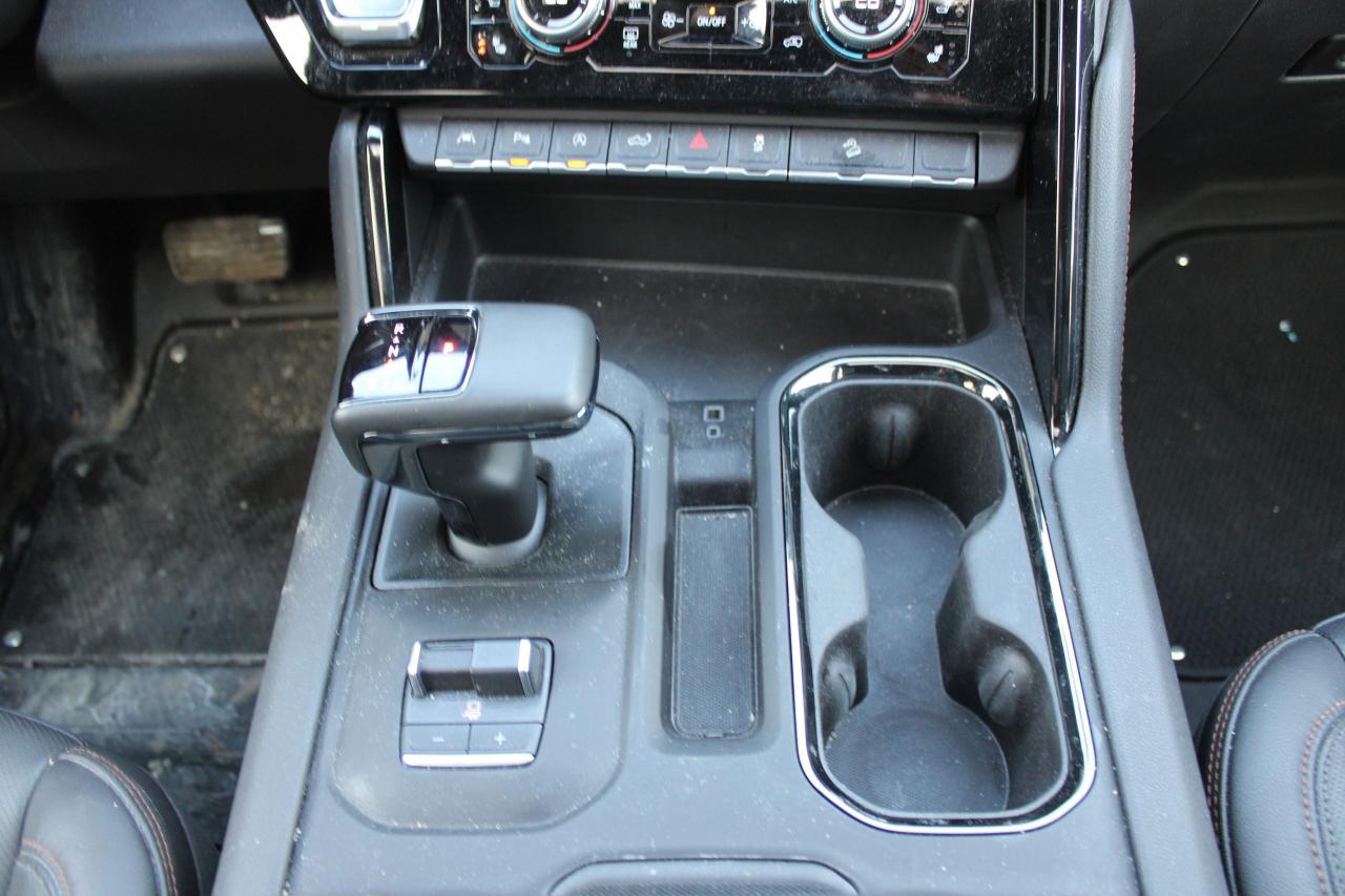 2025 GMC Sierra 1500 AT4 Photo