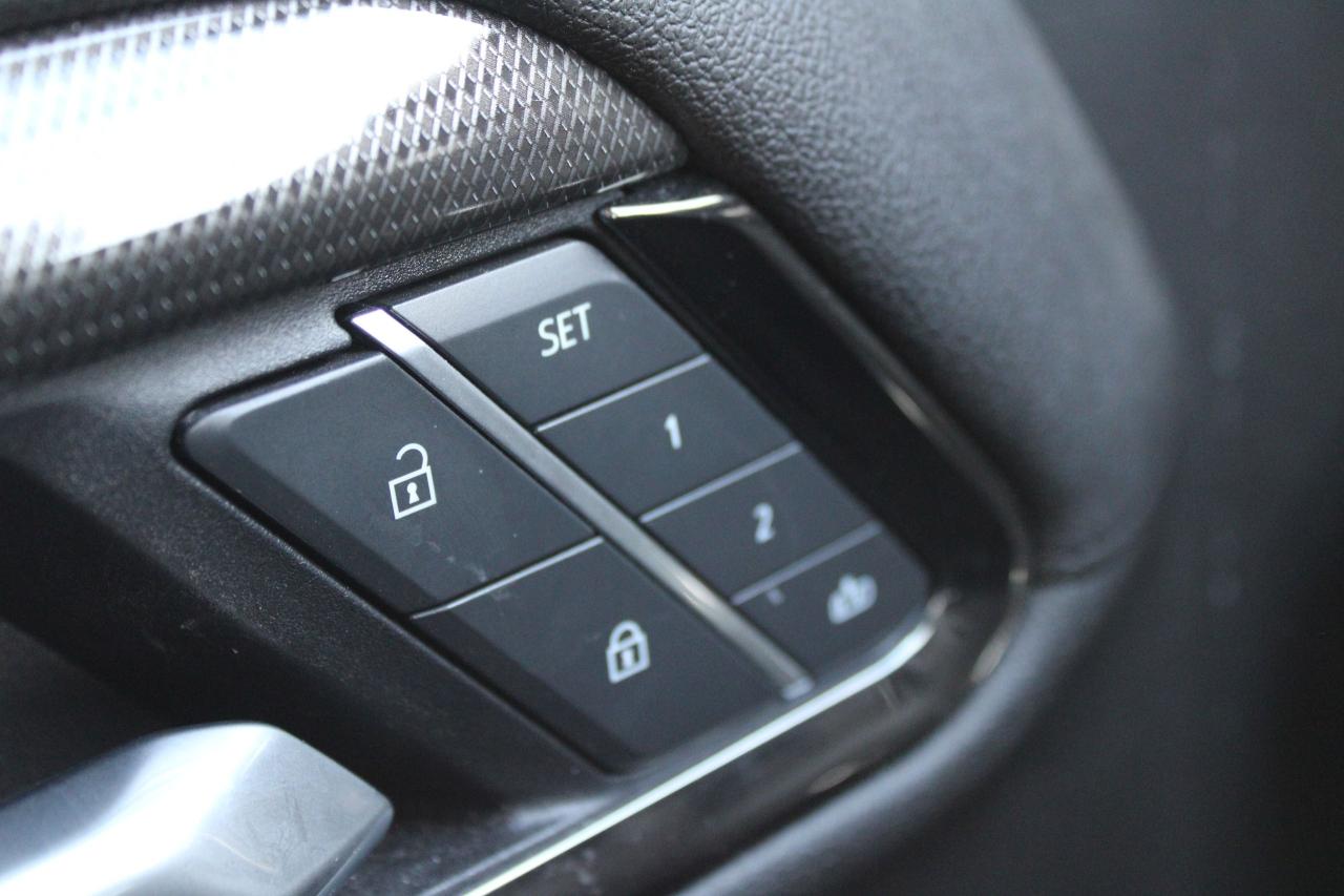 2025 GMC Sierra 1500 AT4 Photo