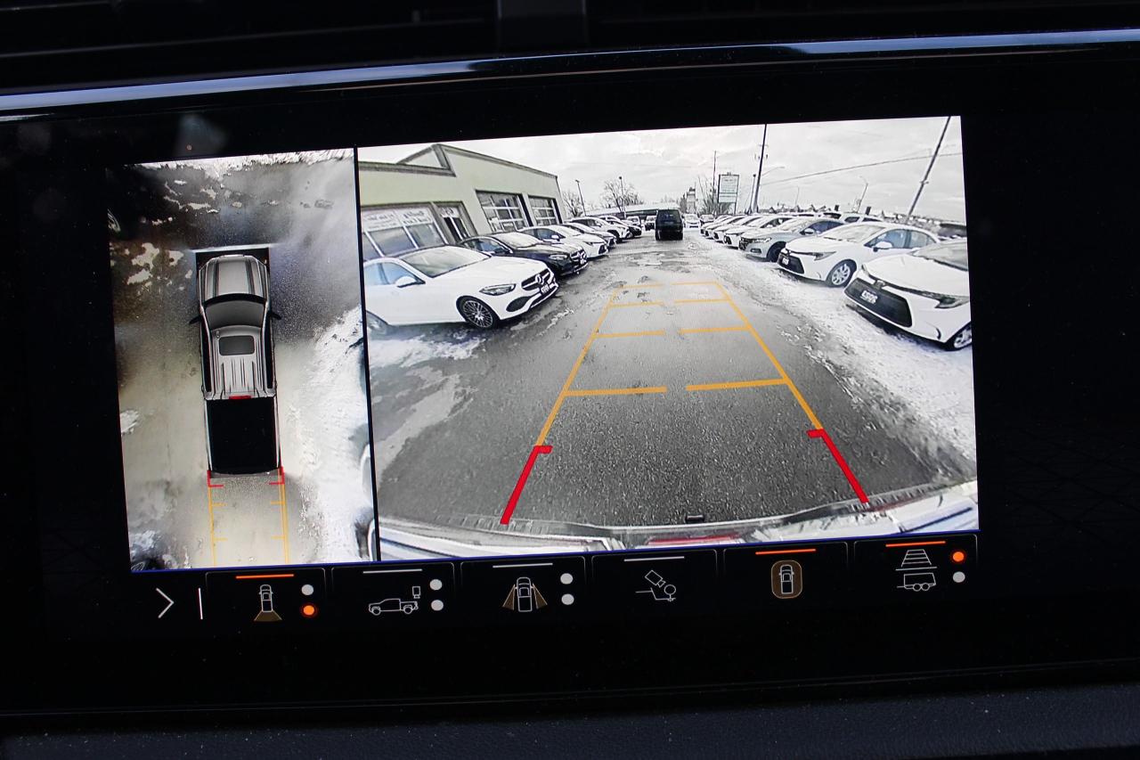 2025 GMC Sierra 1500 AT4 Photo